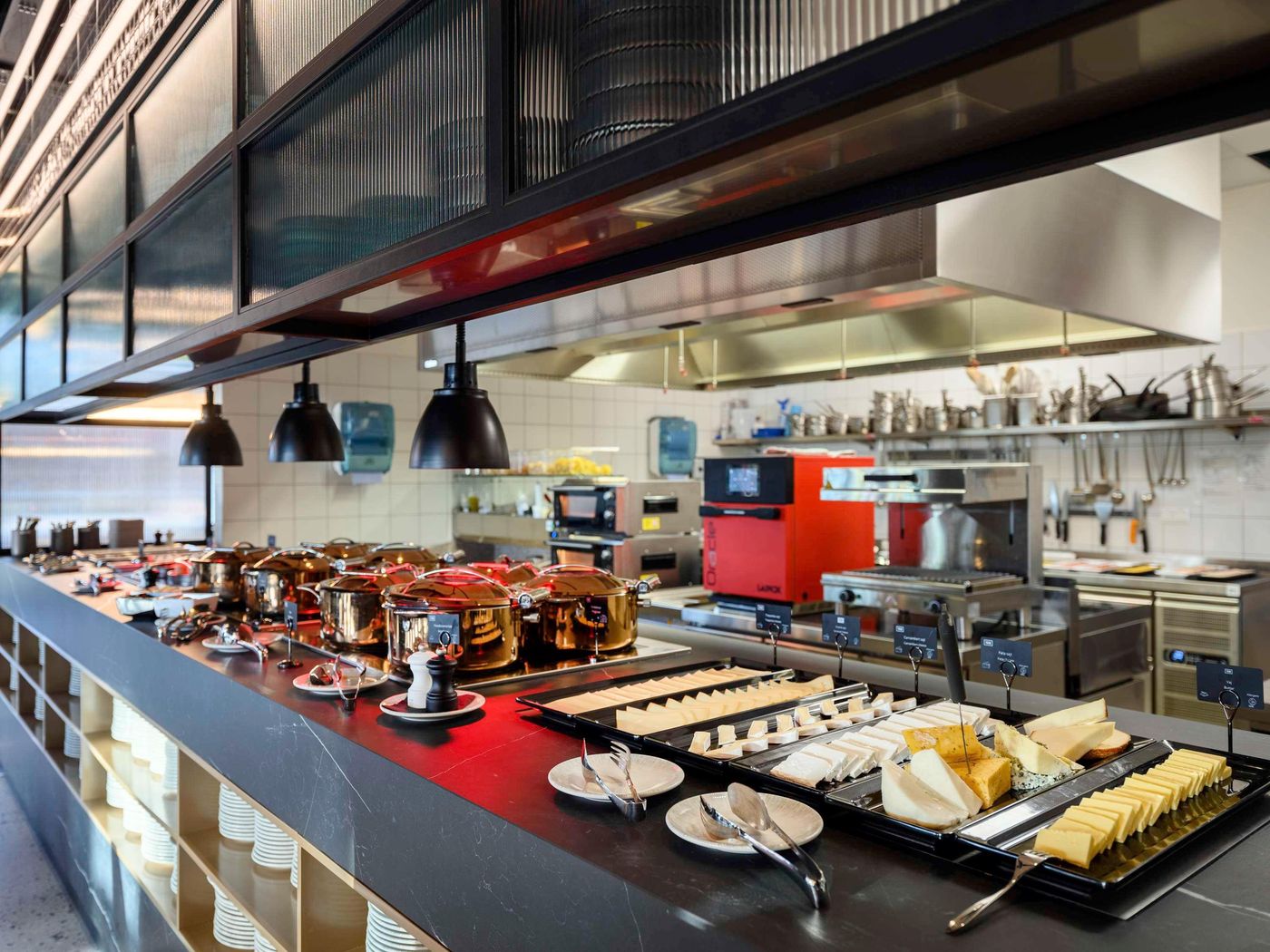 Tribe-Budapest-Stadium-Restaurant-40