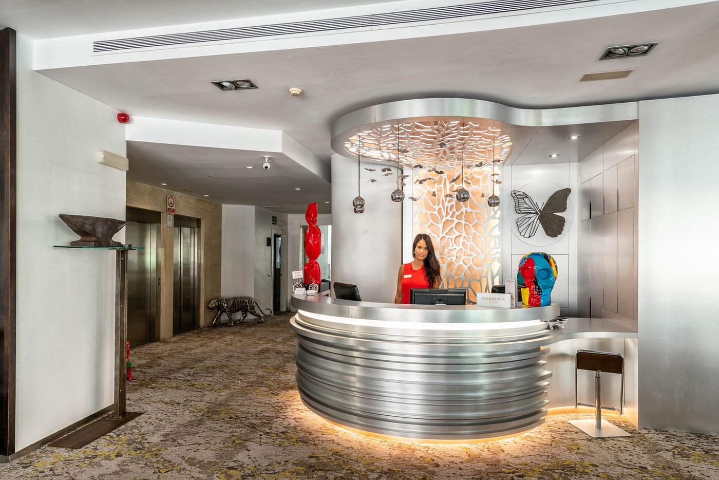 Hotel-Mariposa-Lobby-23