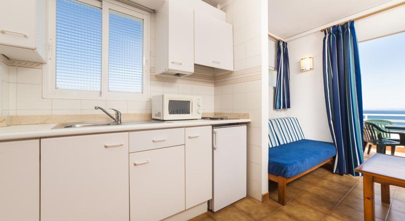 Globales Cala Vinas Apartments