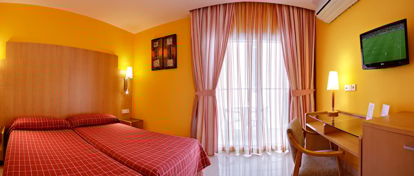 Hotel-La-Cala-Room-18