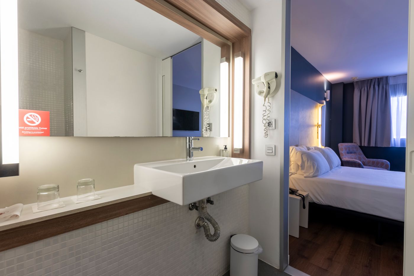 Travelodge-Malaga-Aeropuerto-Room-32