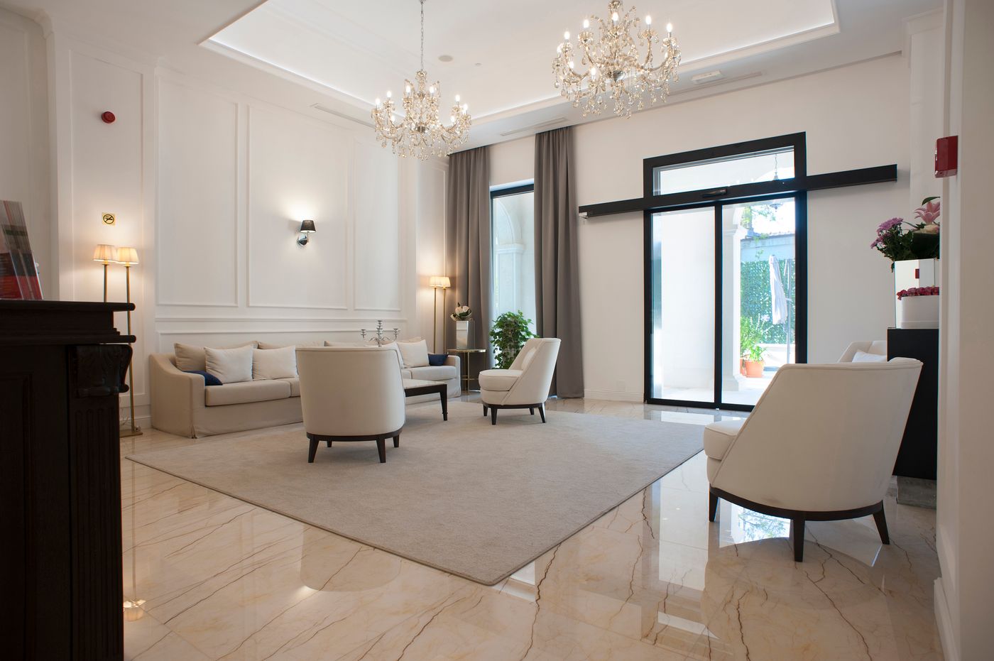 Hotel-Moskva-Lobby-27