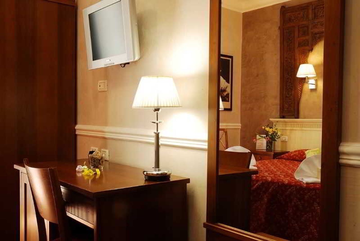 Hotel Caravaggio-Italy-ROMA-Room-10