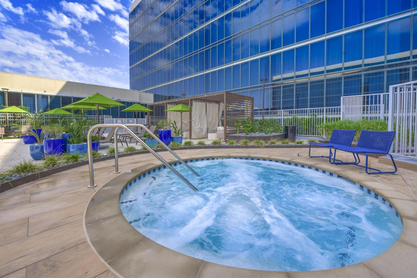 Hilton-Anaheim-General-view-93