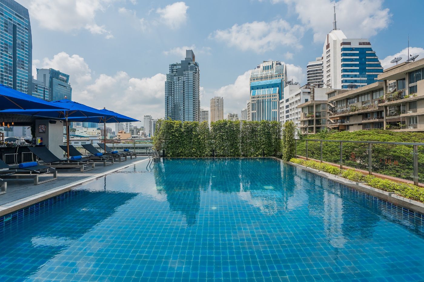 The-Key-Premier-Hotel-Sukhumvit-Pool-50