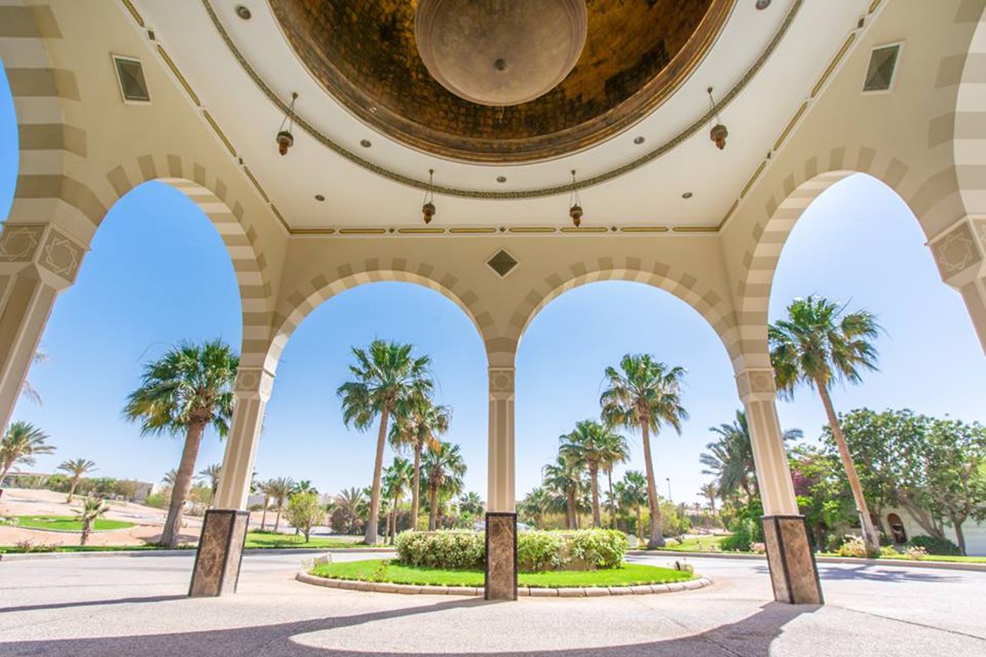 Oberoi-Sahl-Hasheesh-Lobby-9
