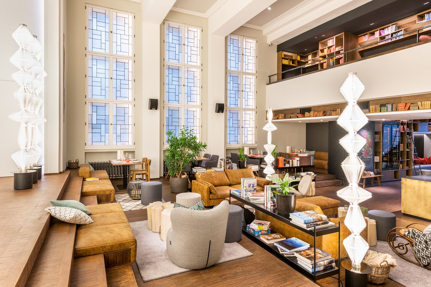 Mosaic-House-Design-Hotel-Bar-12