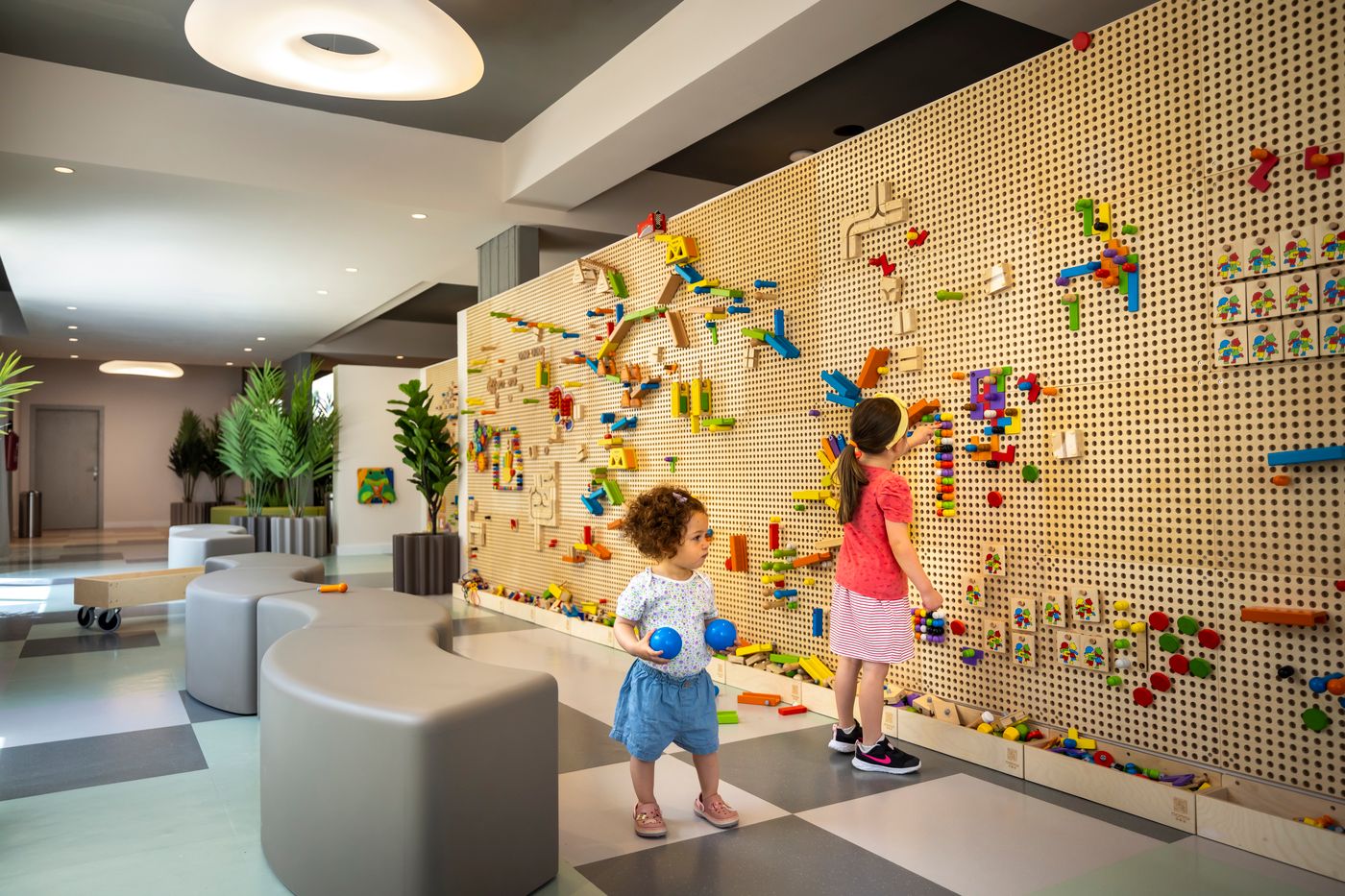 Tirena-Hotel-Sports-and-Entertainment-44