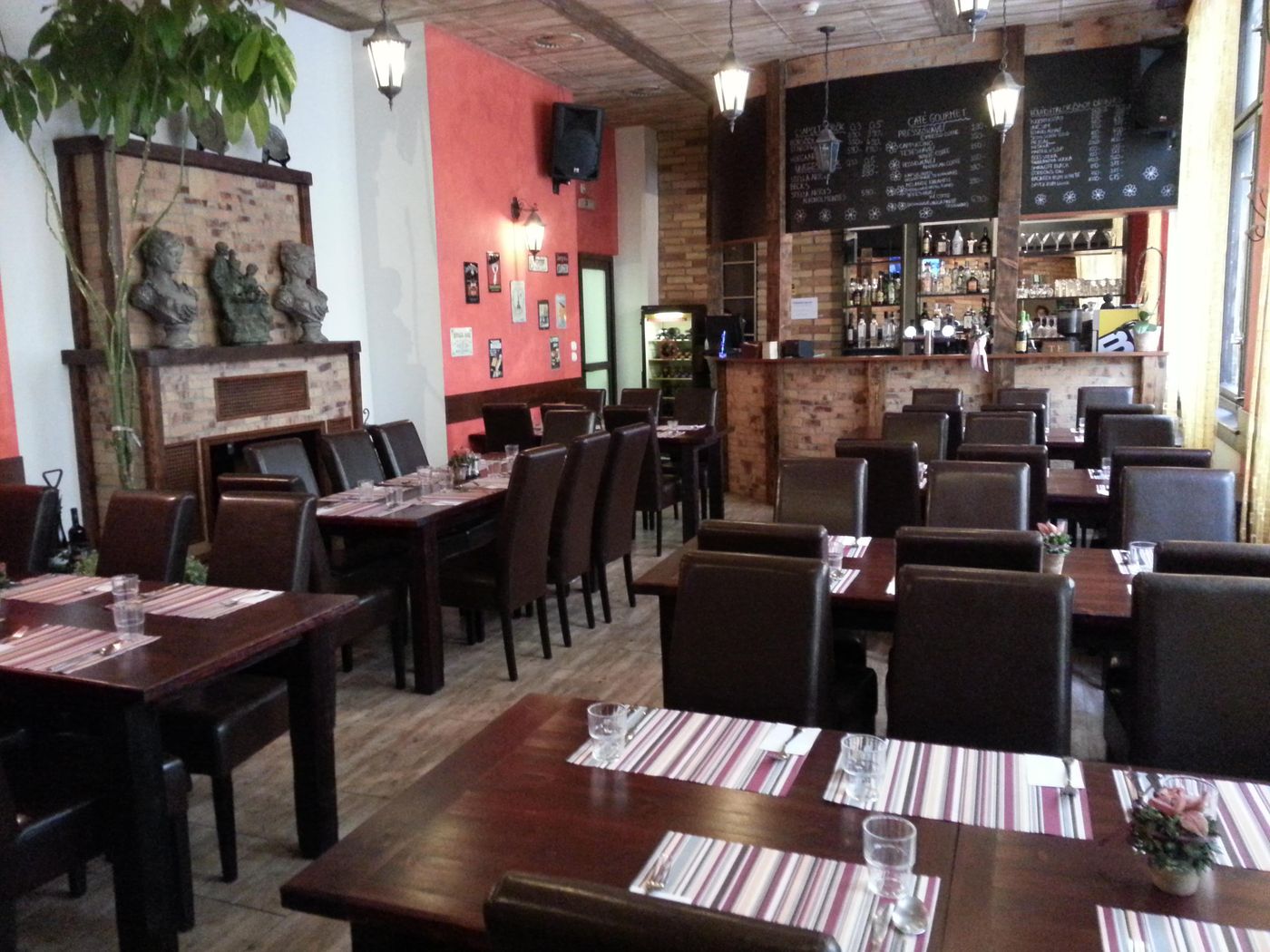 King-s-Restaurant-13