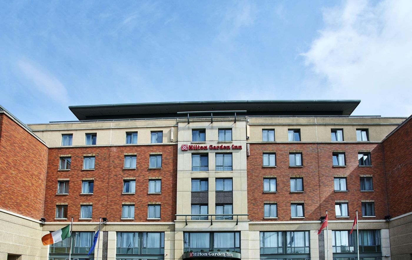 Hilton-Garden-Inn-Dublin-City-Centre-General-view-11