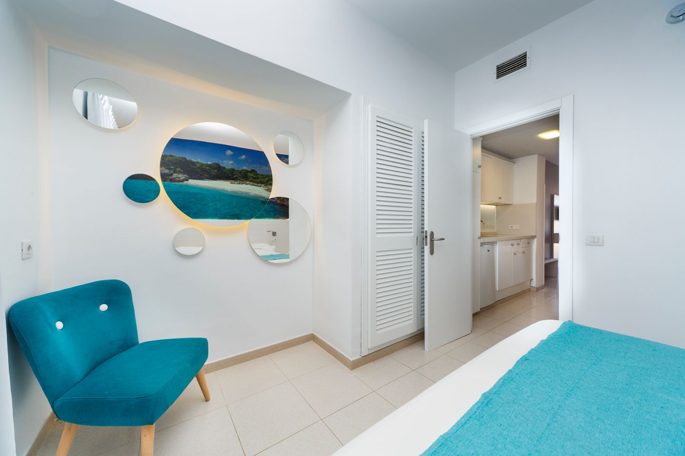 Casas-del-Lago-Hotel---Beach-Club-Room-20