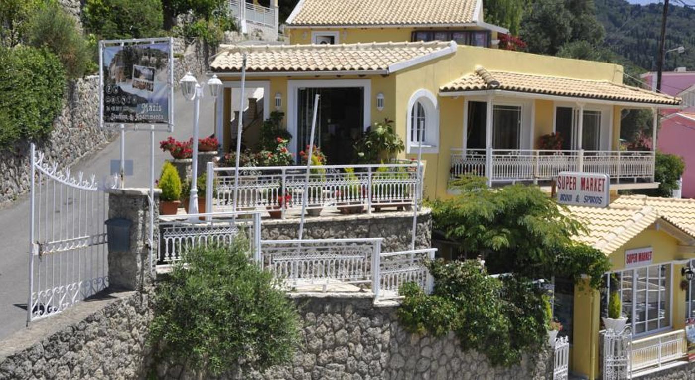 Mazis Apartments