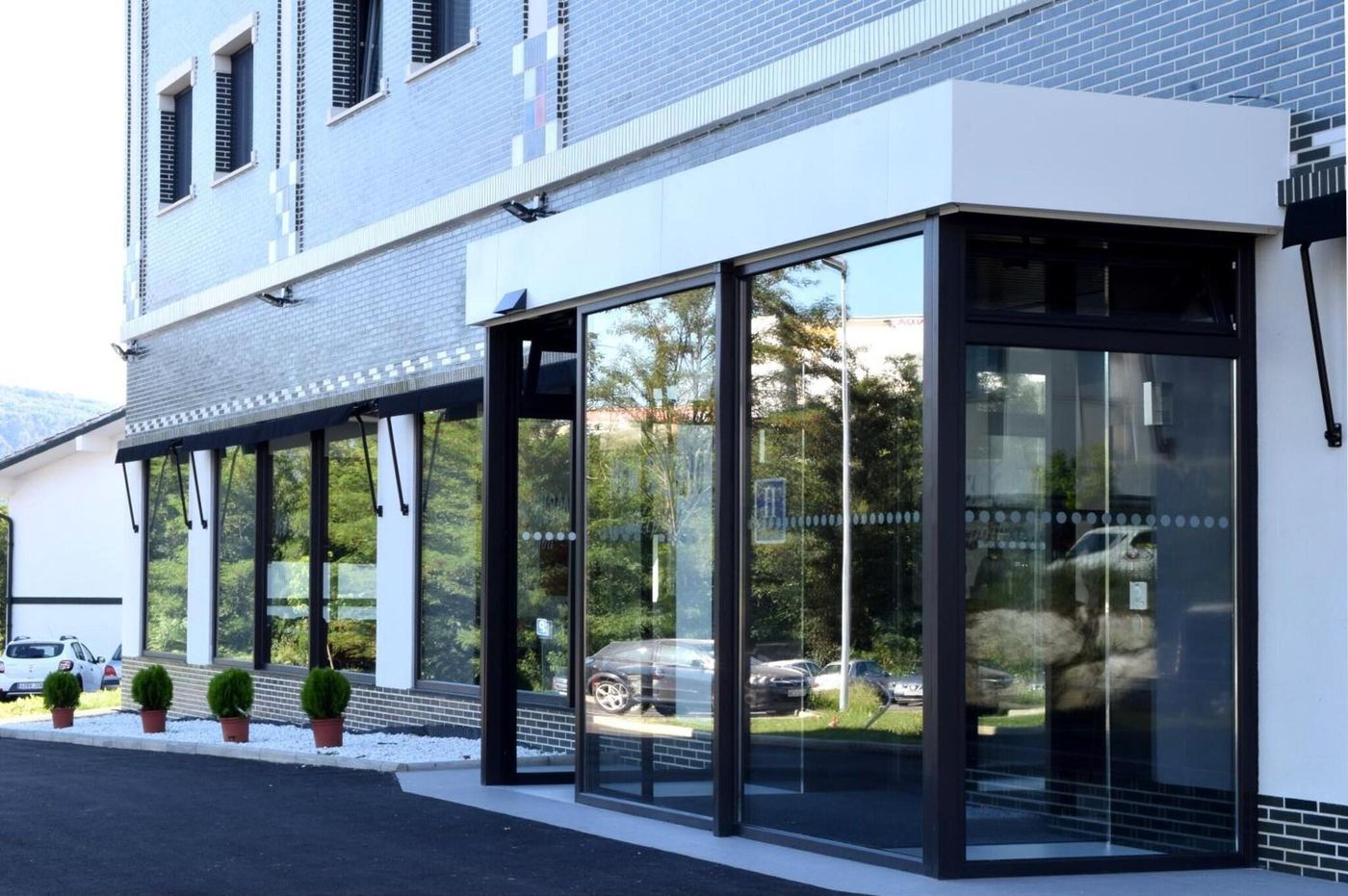 Hotel New Bilbao Airport-Spain-DERIO-General view-6