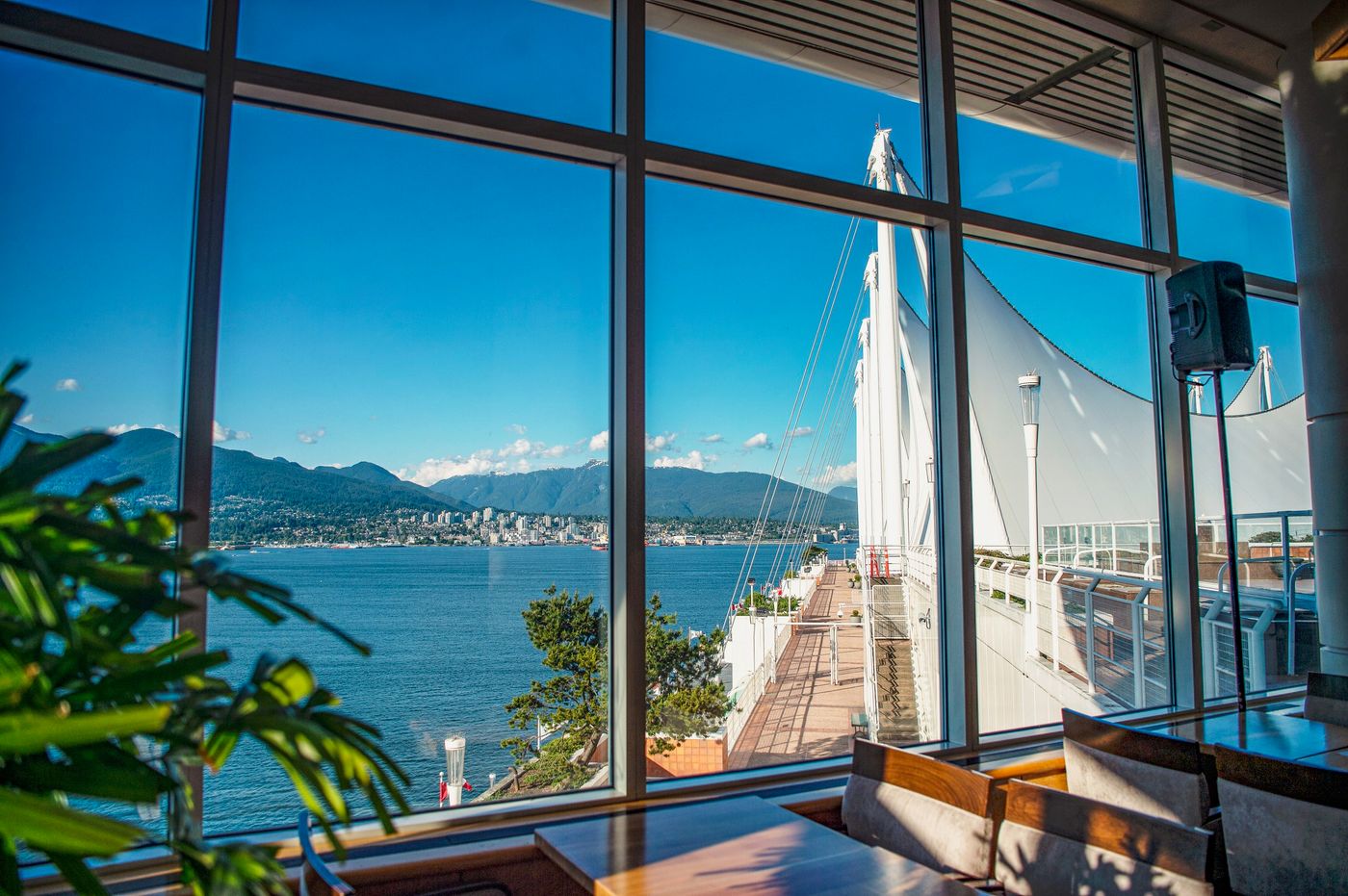 Pan-Pacific-Vancouver-Bar-5