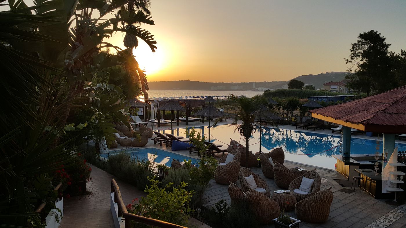 Area-Blue-Beach-Apartment-Room-8