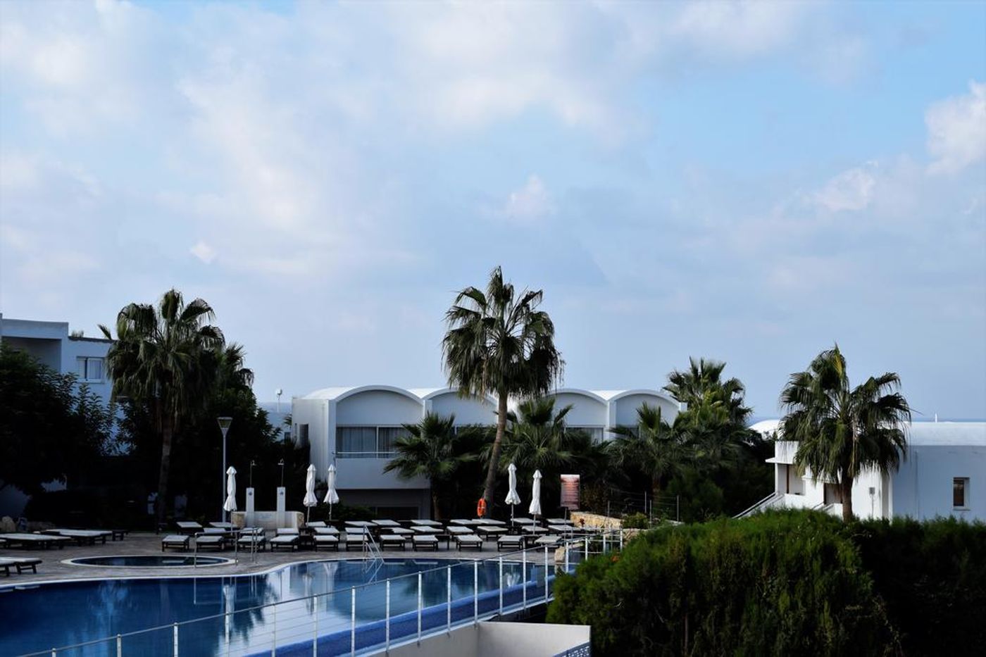 Theo Sunset Bay Holiday Village