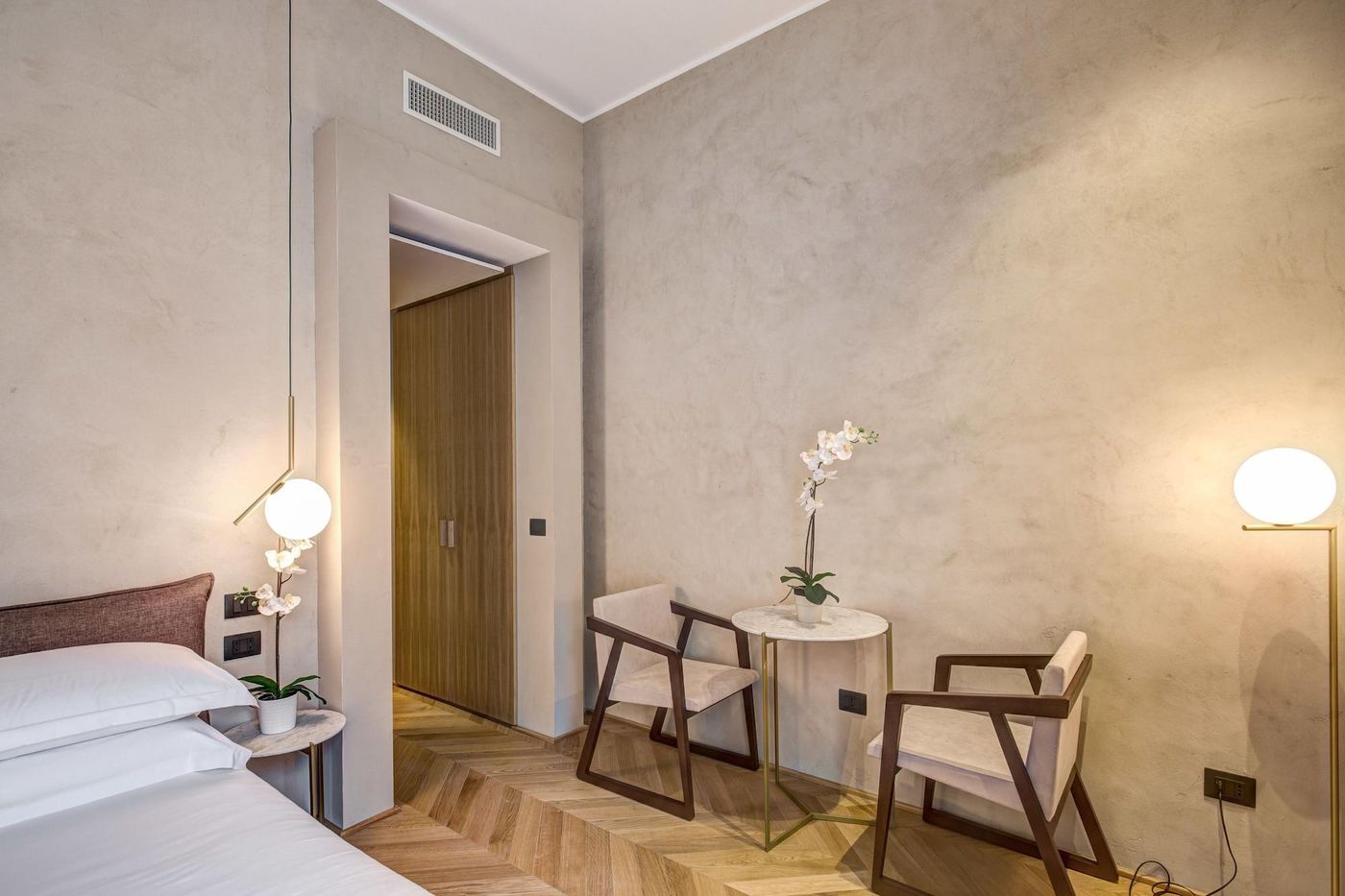 G55-Design-Hotel-Room-11