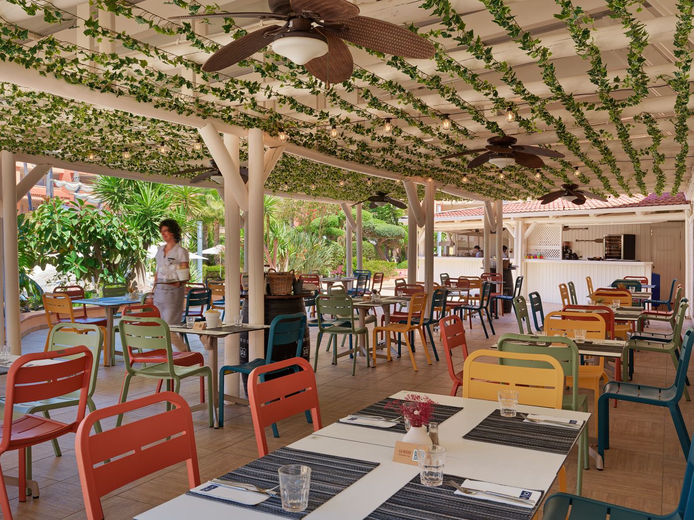H10-Mediterranean-Village-Restaurant-11
