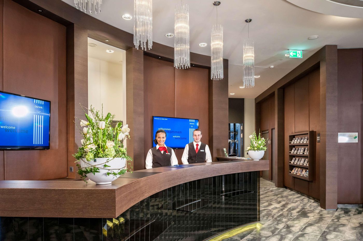 Dorint Airport-Hotel Zürich-Switzerland-Zurich-Lobby-9