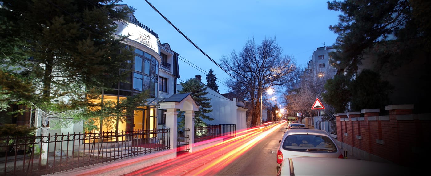 Garni Hotel Vozarev-Serbia-BEOGRAD-General view-8