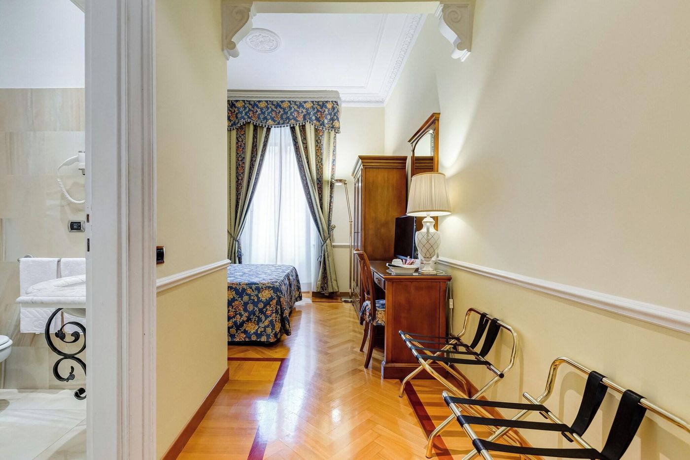 Residenza-Cellini-Room-30