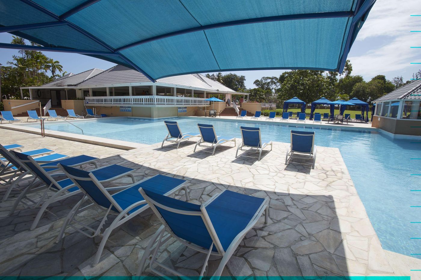 Divi-Southwinds-Beach-Resort-Pool-19