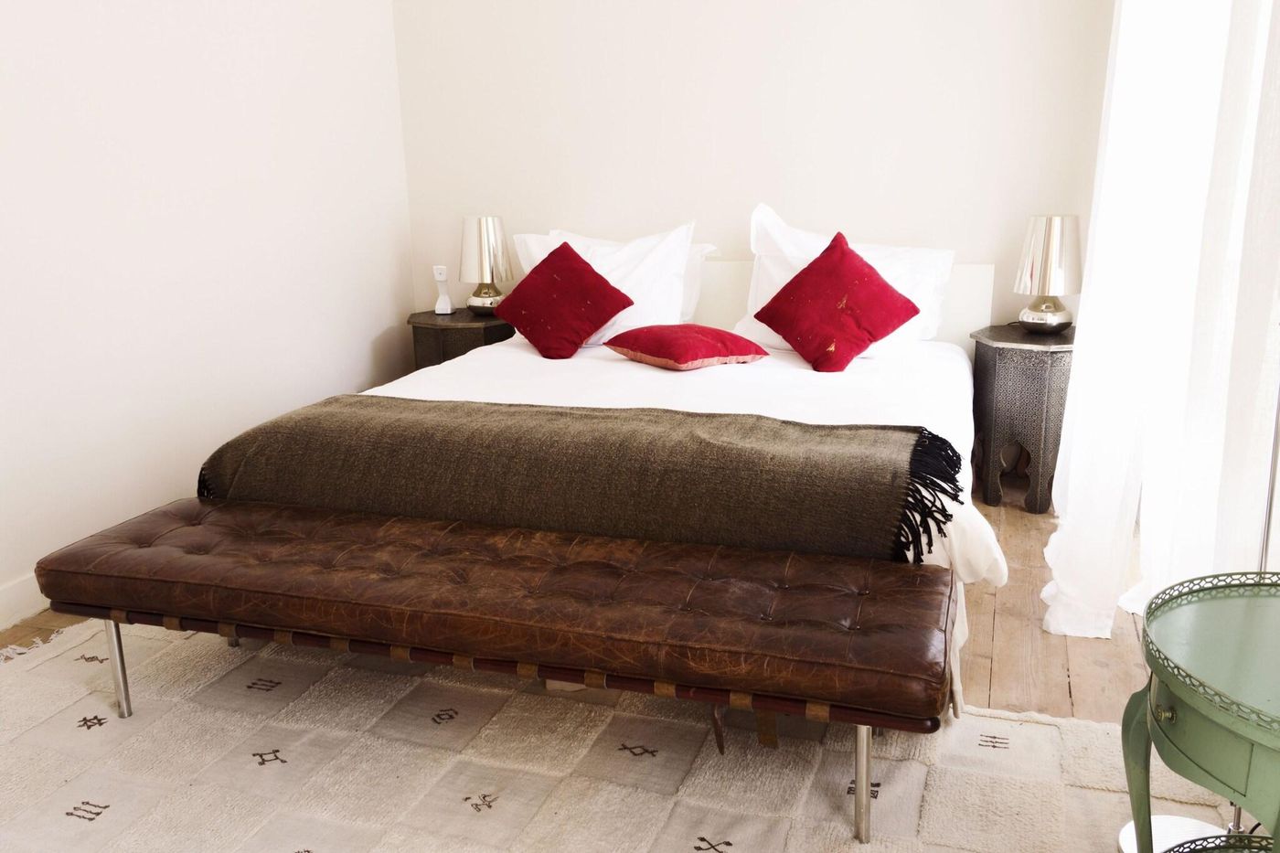 Casa-das-Janelas-com-Vista-Room-20