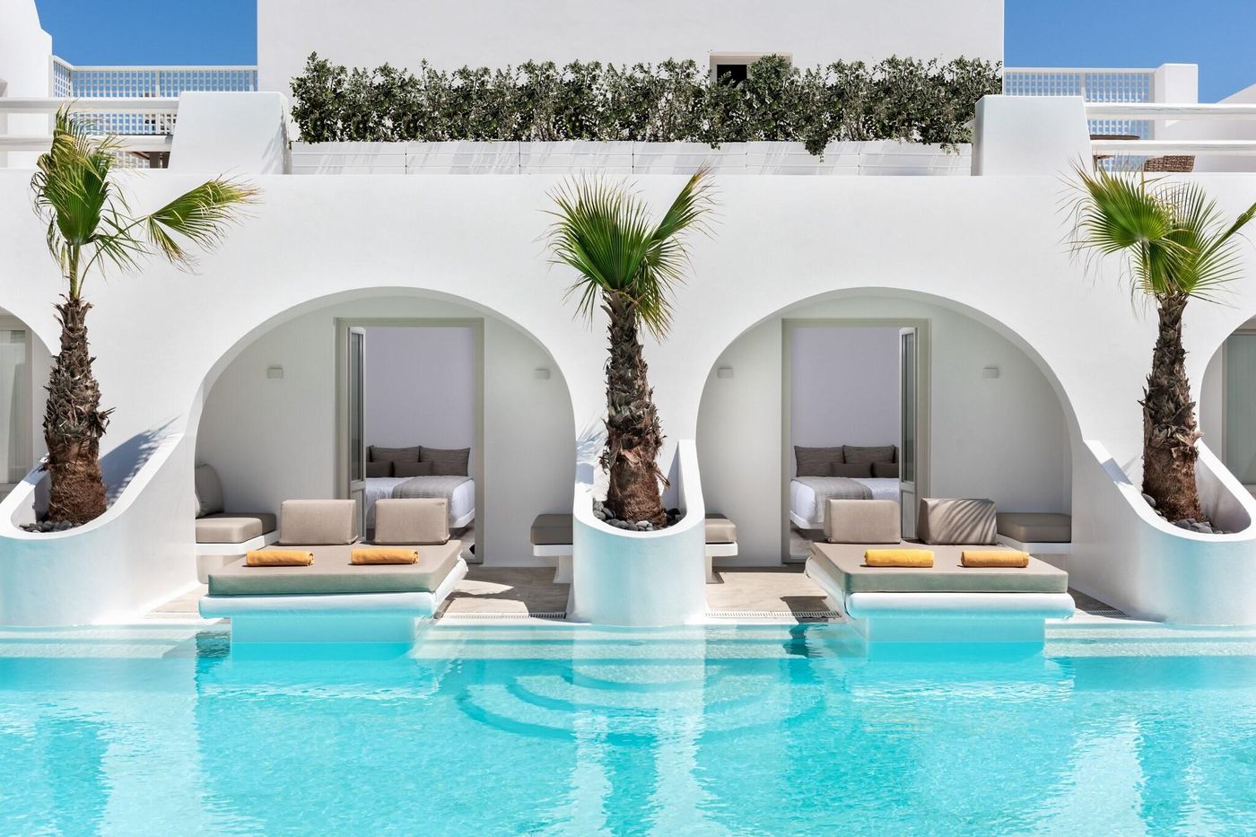 Santorini-Kastelli-Resort-Room-7