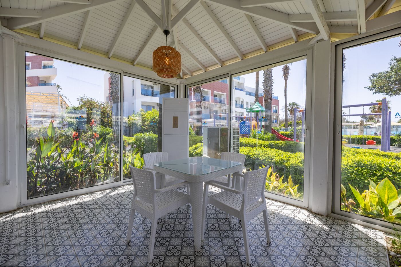 Grand-Park-Bodrum-Restaurant-24