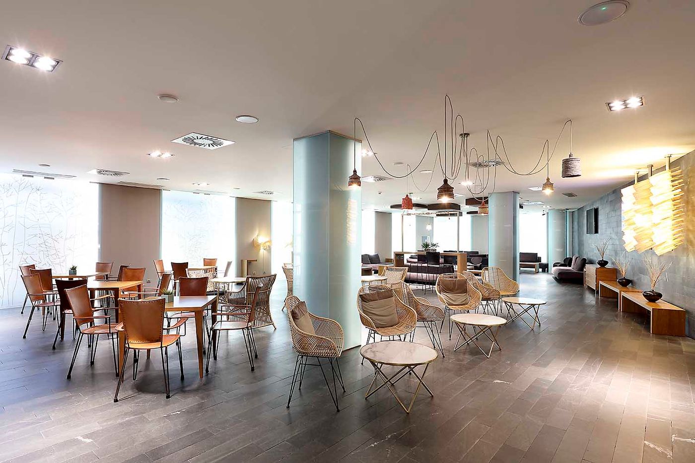 Rafaelhoteles-Madrid-Norte-Bar-12