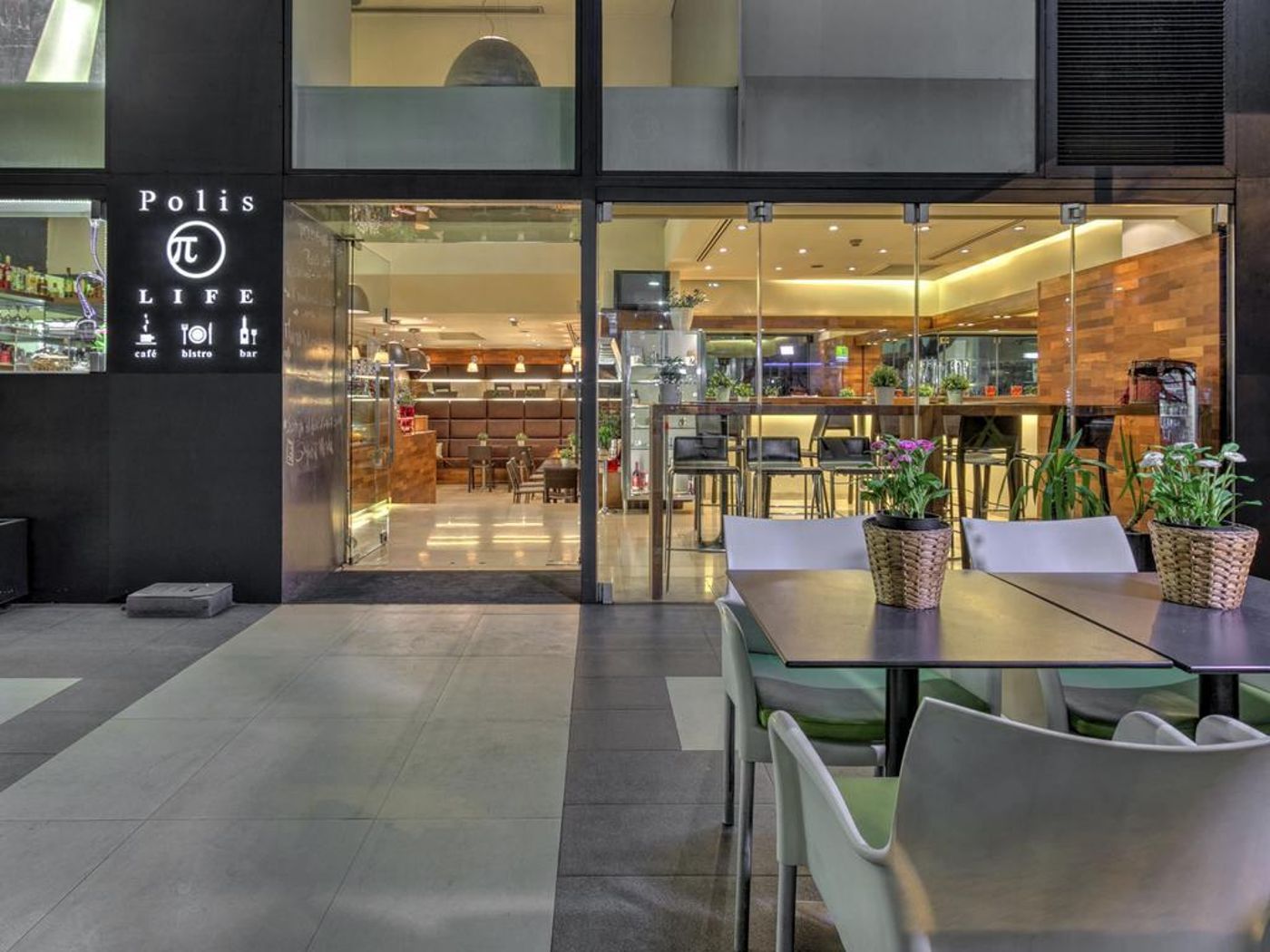 Polis-Grand-Hotel-Lobby-24