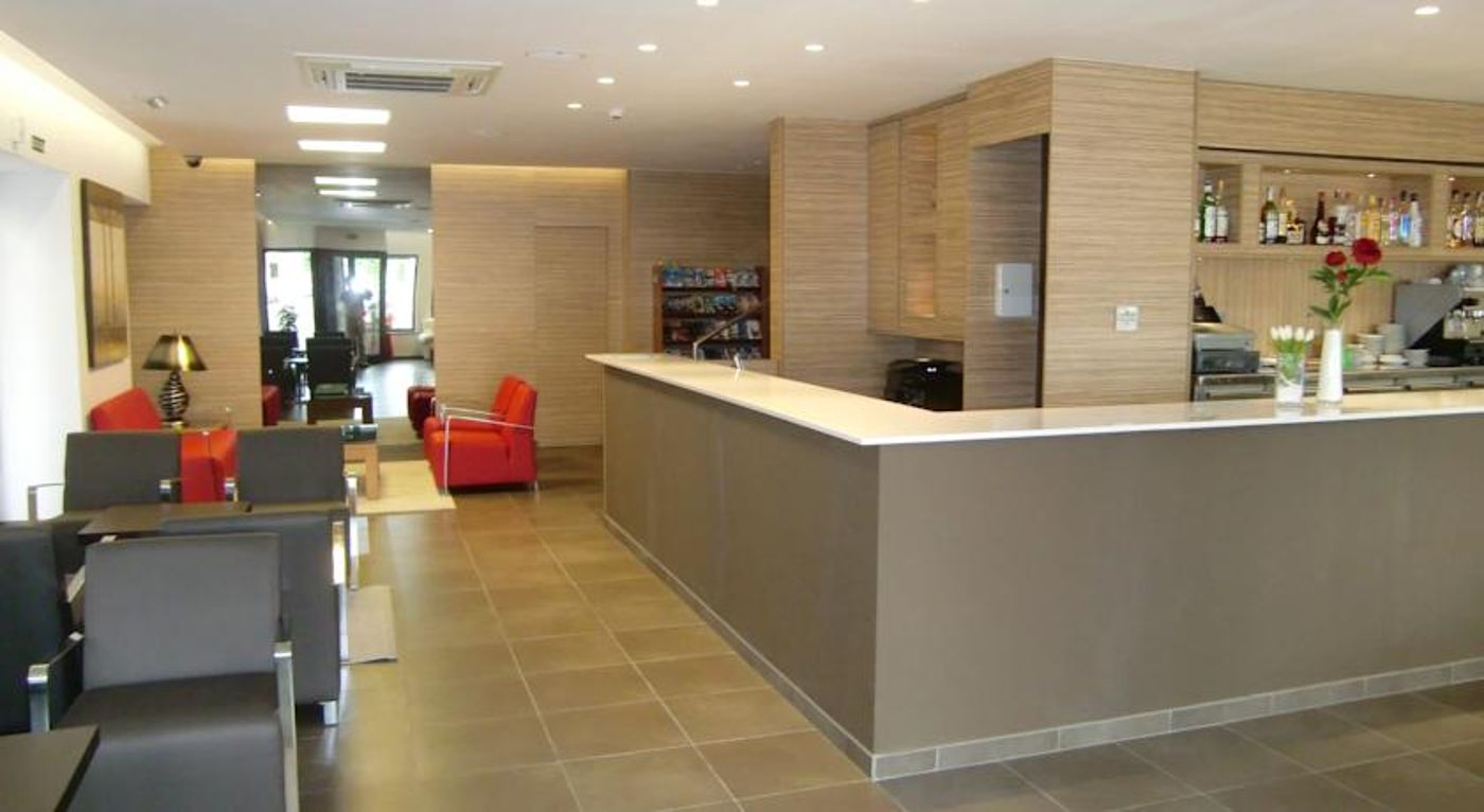 Petit Palau - Adult Only (14+)