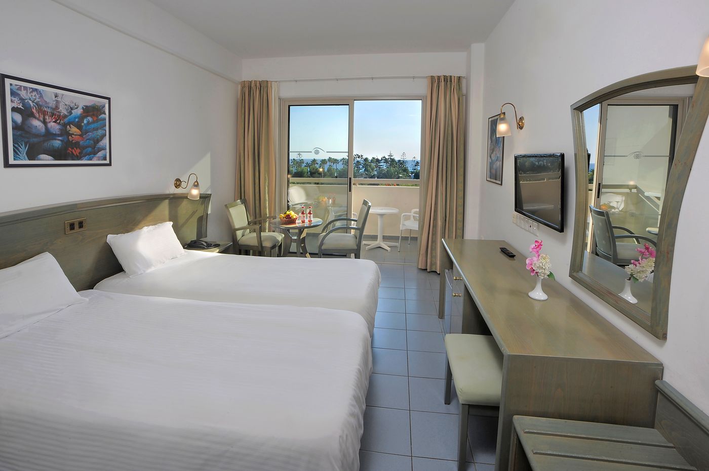 Nissiana-Hotel-and-Bungalows-Room-16