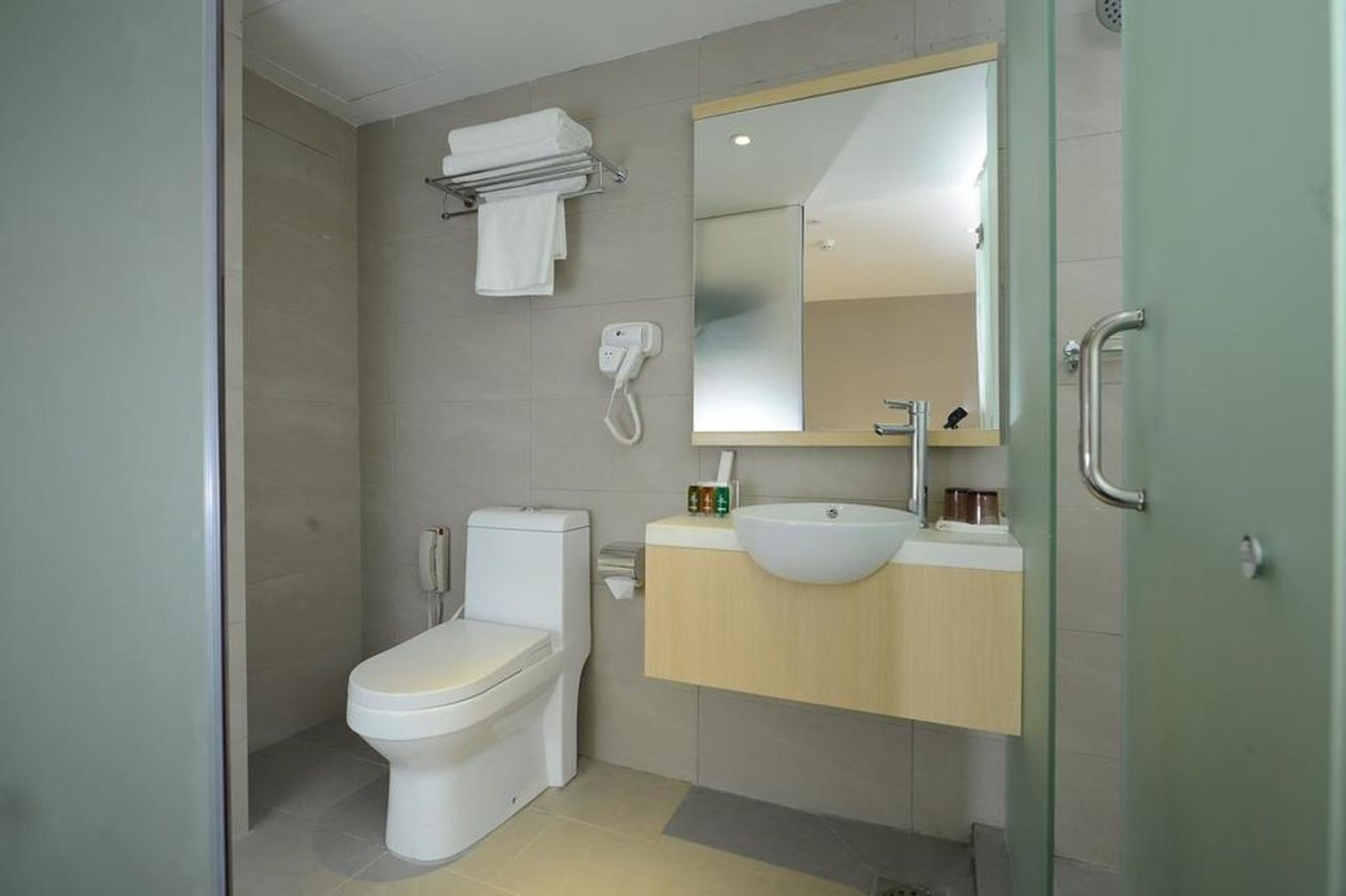 Pacific Express Hotel Central Market Kuala Lumpur-Malaysia-KUALA LUMPUR-Room-10