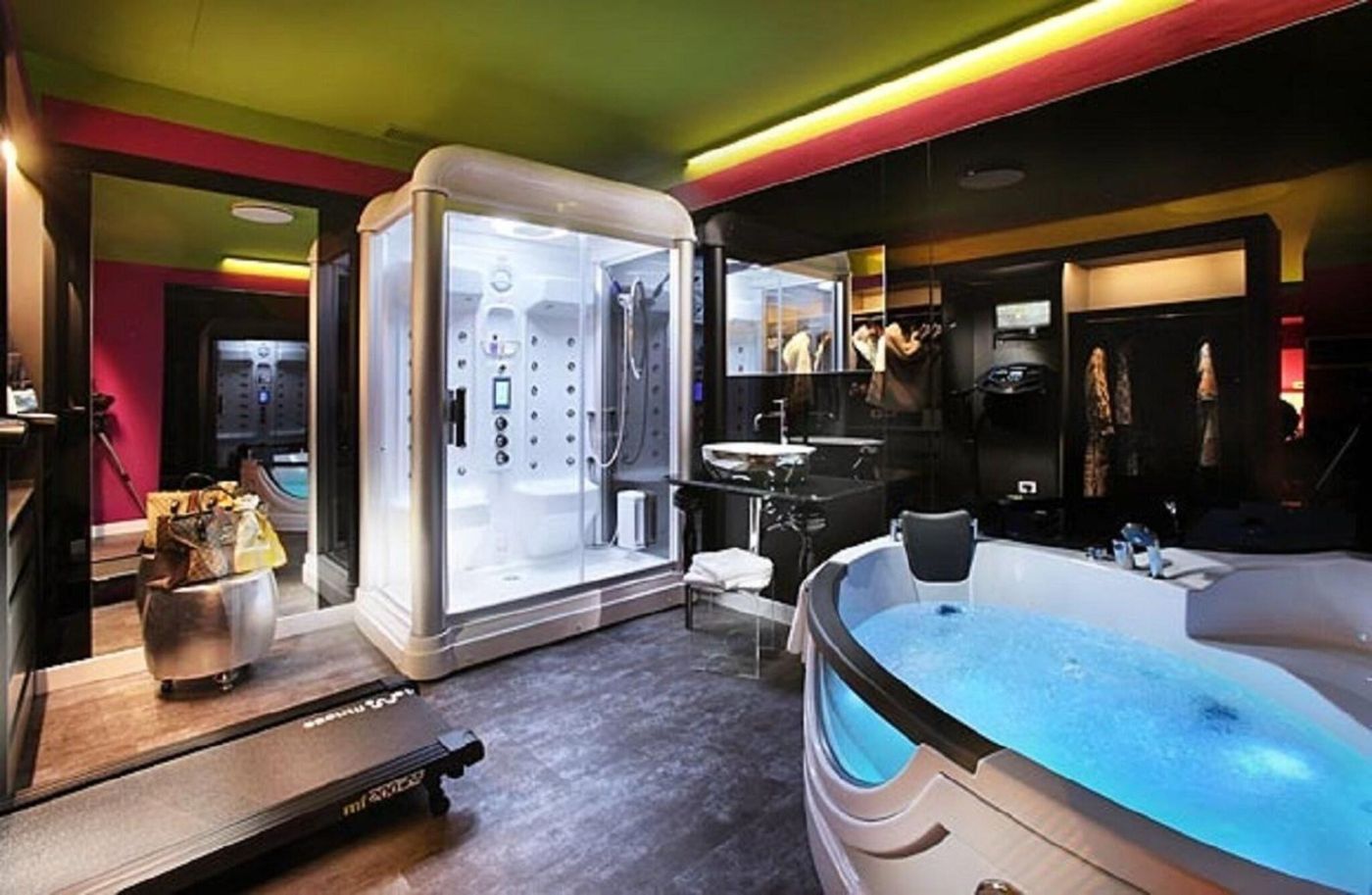 Adua-Sports-and-Entertainment-26