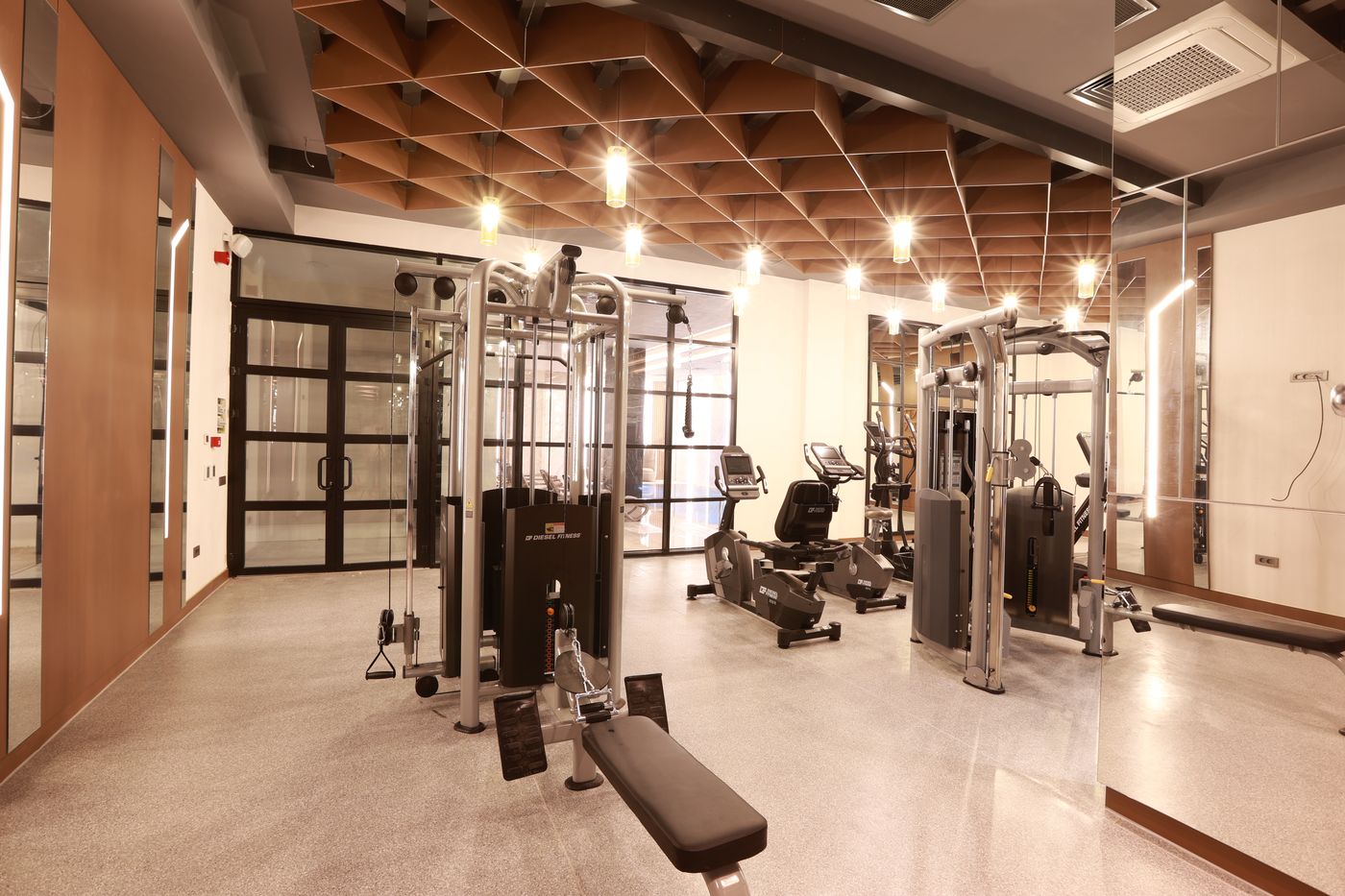 Serenity Queen Hotel 