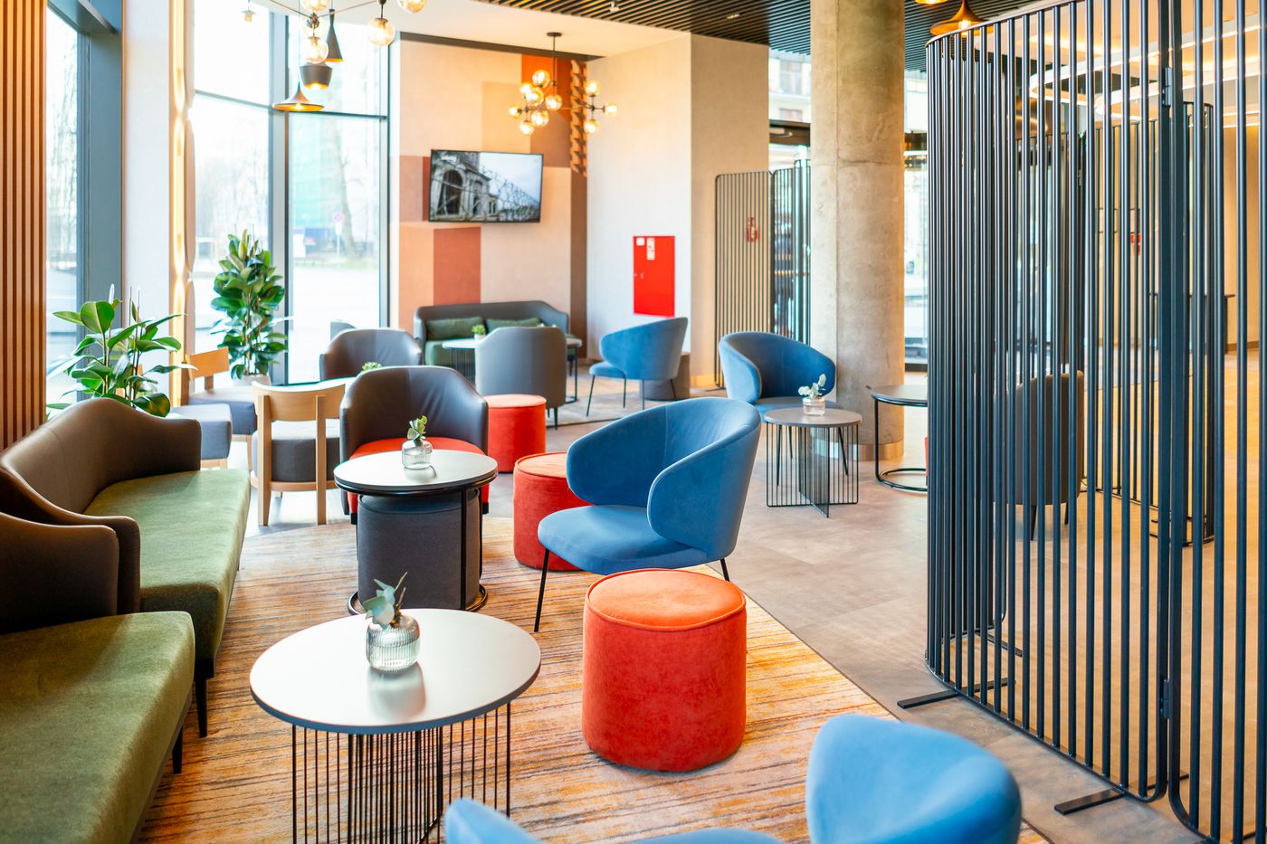 Focus-Hotel-Premium-Warszawa-Lobby-3