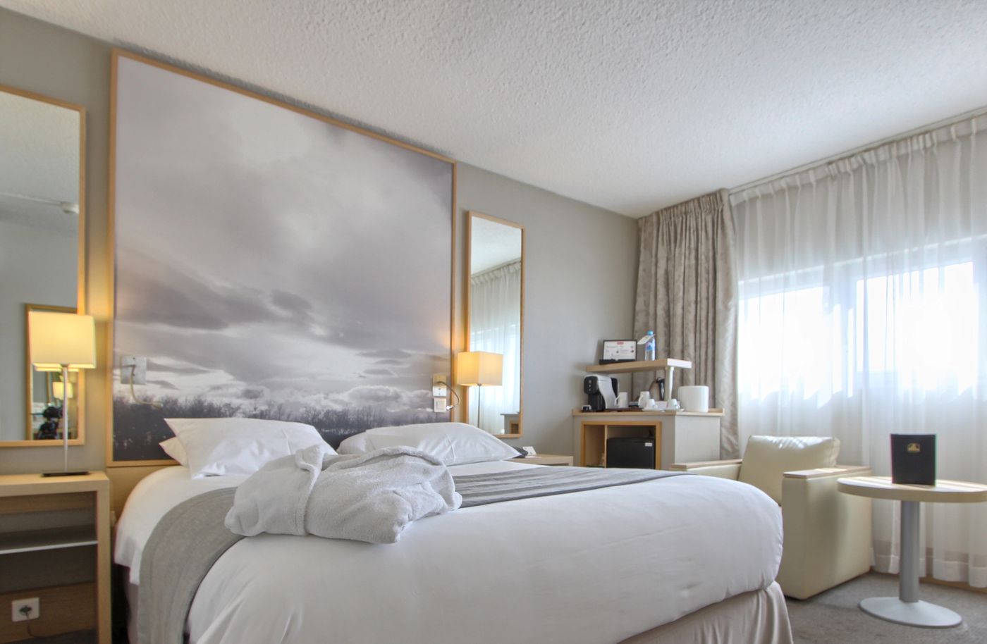 Best-Western-Plus-Paris-Orly-Airport-Room-22