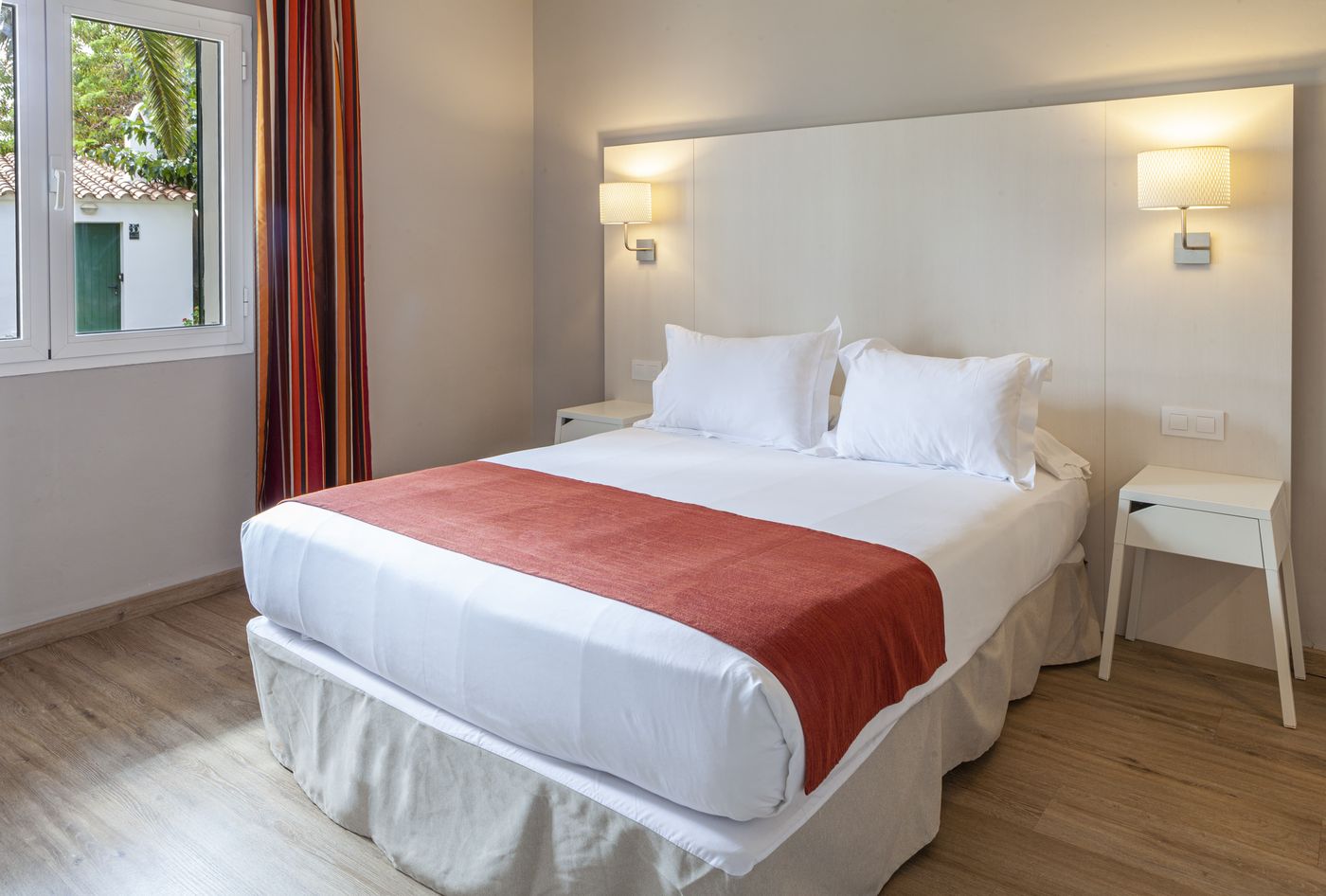 MINURA-SUR-MENORCA---WATERPARK-Room-32