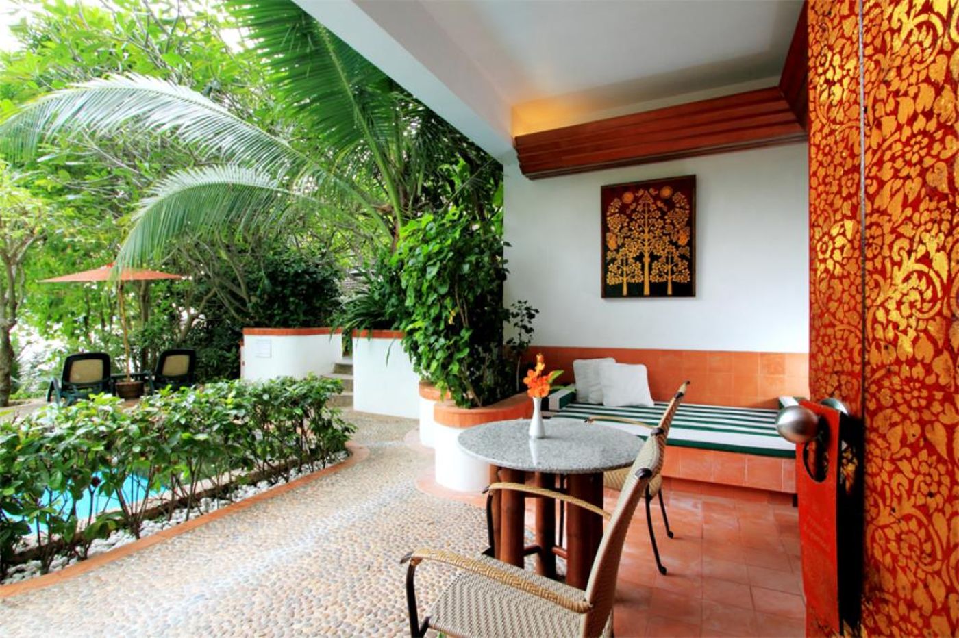 Mom-Tri-S-Villa-Royale-Room-95