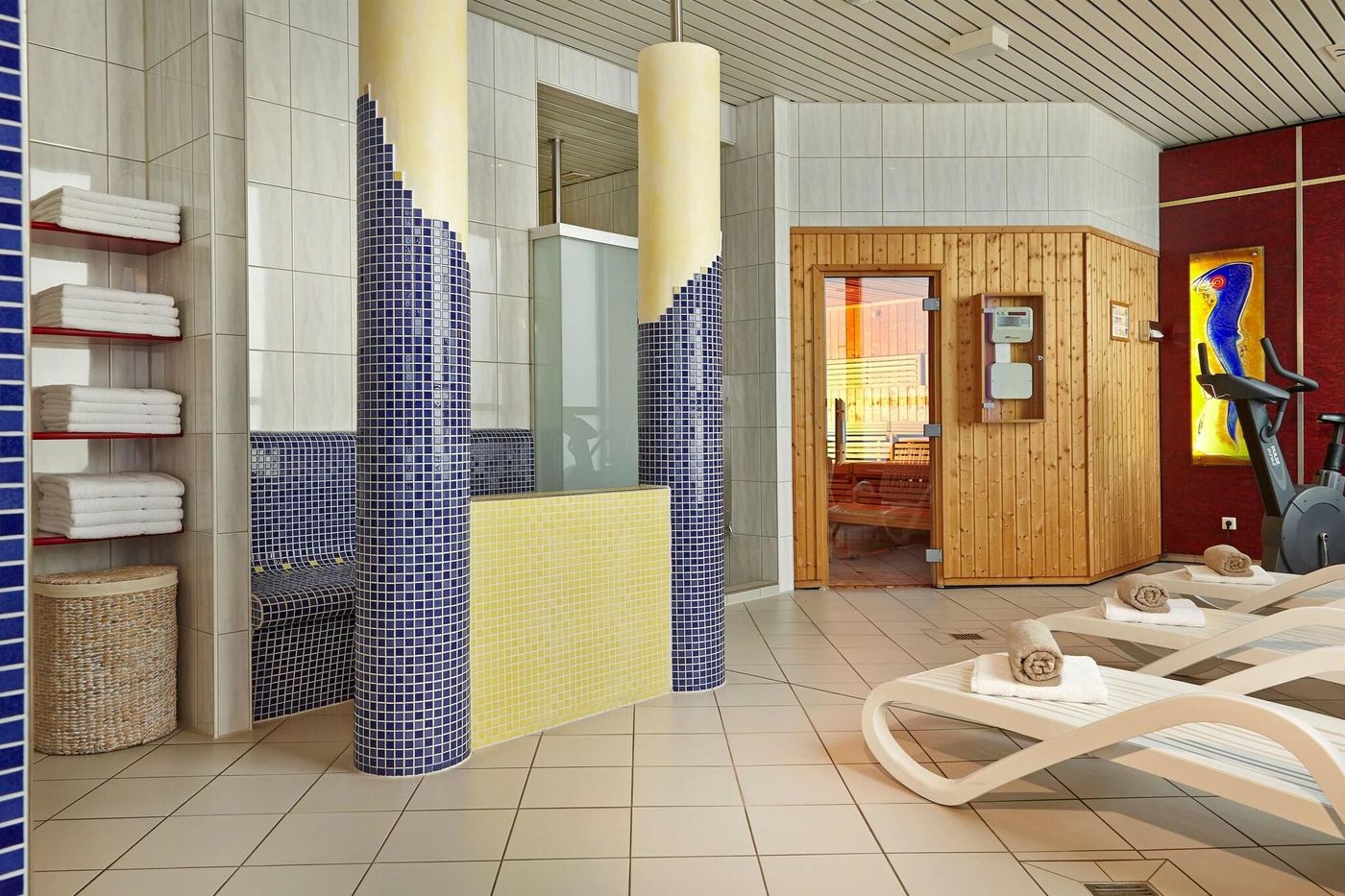 H--Hotel-Berlin-Mitte-Sports-and-Entertainment-47