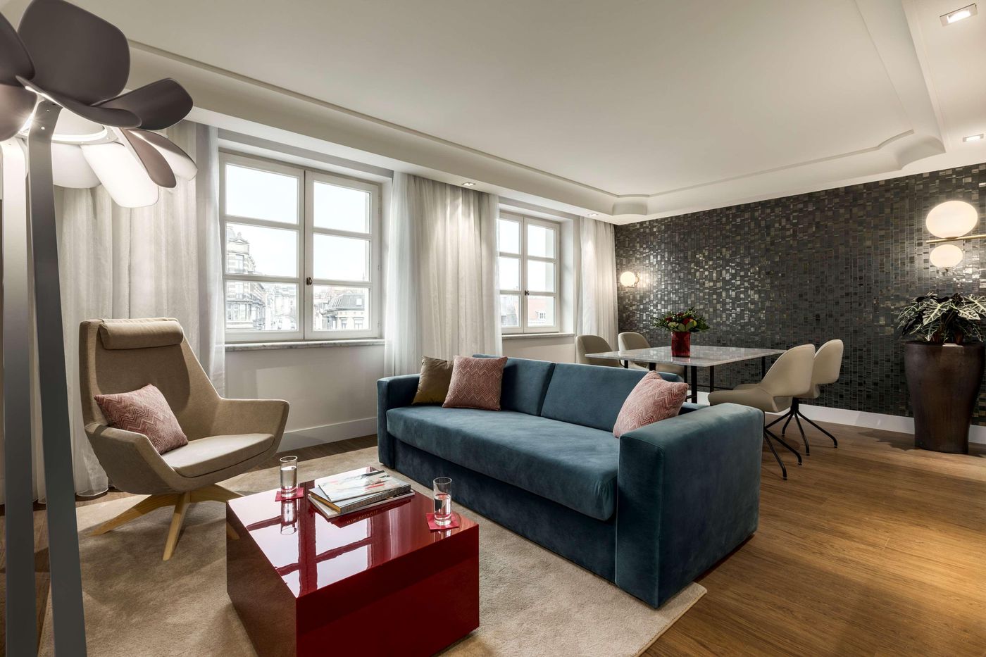 NH-Collection-Brussels-Grand-Sablon-Room-10
