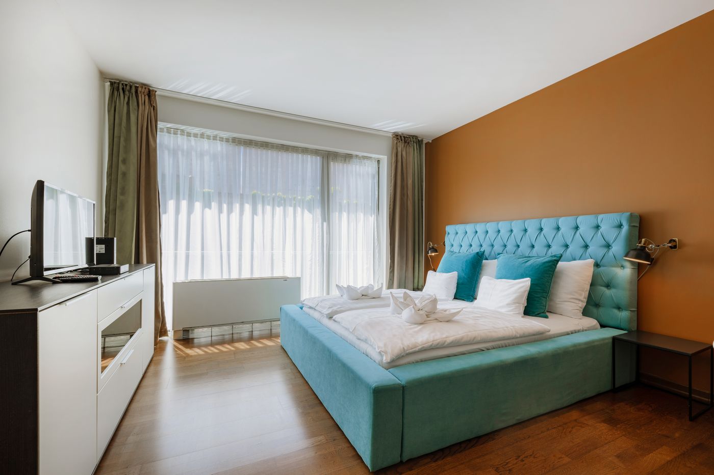 Bliss-Residence-and-Spa-Room-13