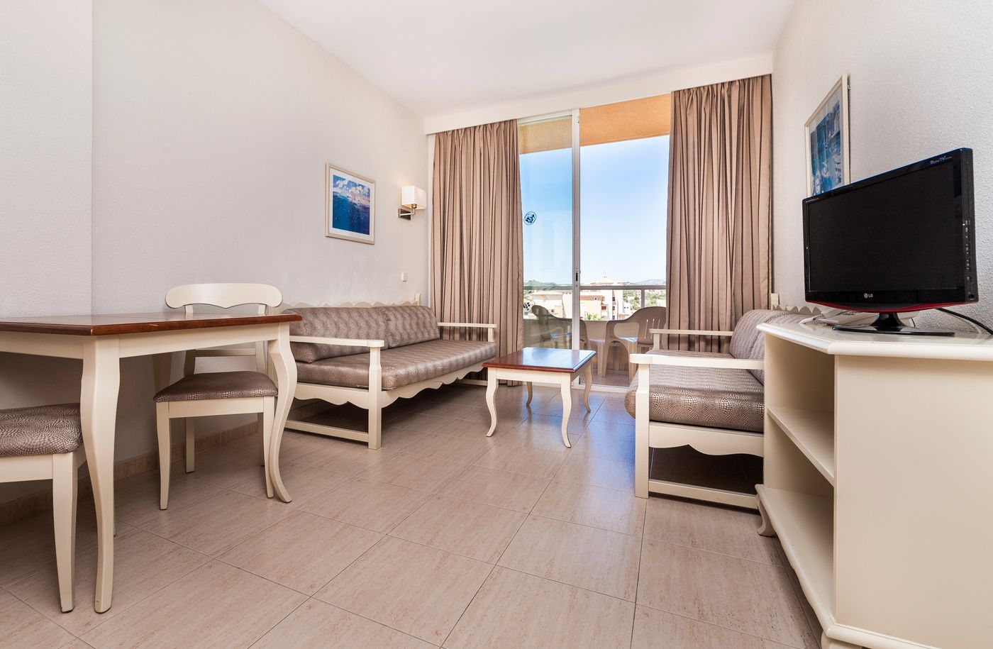 Bakour Garbi Cala Millor