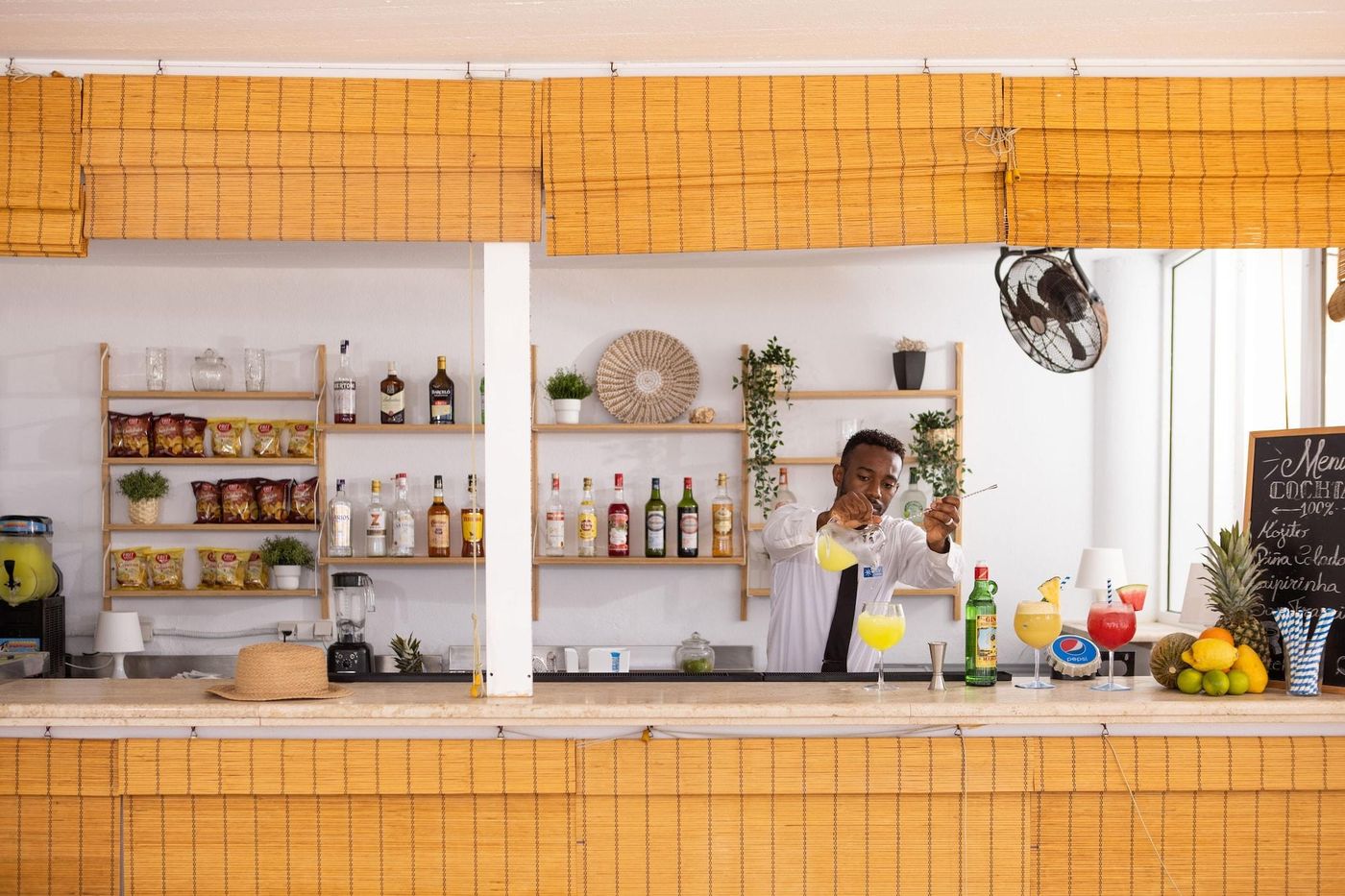 Menorca-Sea-Club-Bar-48