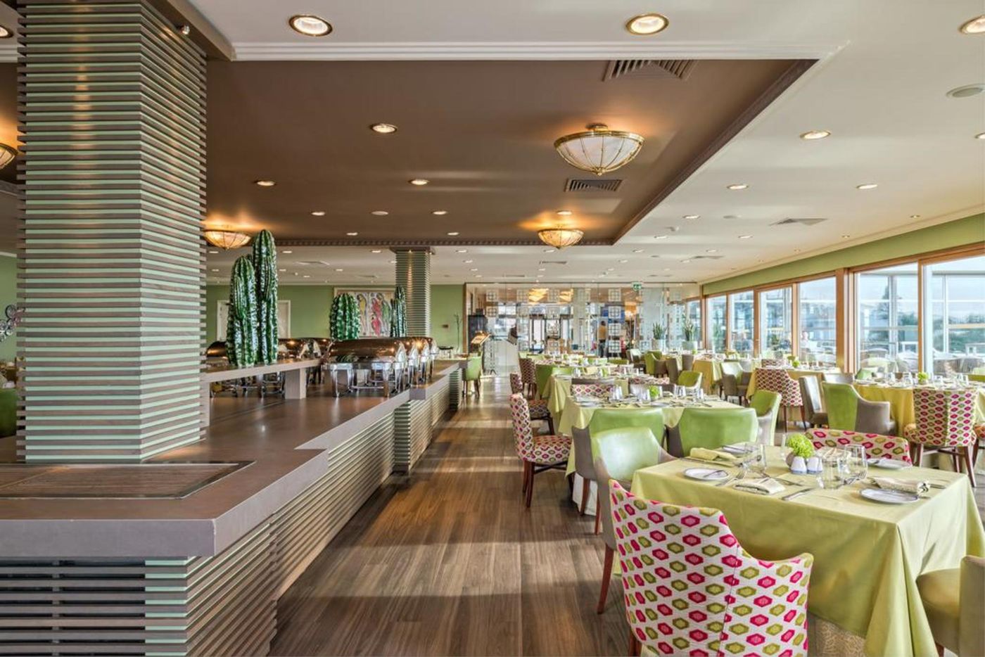 Divani-Apollon-Palace-and-Thalasso-Restaurant-39