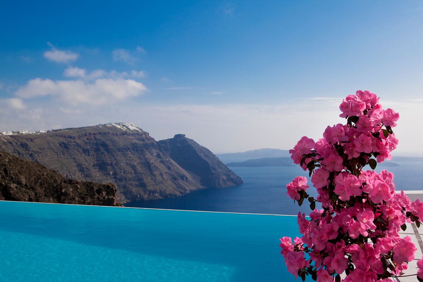 San-Antonio-Luxury-Hotel-Pool-45