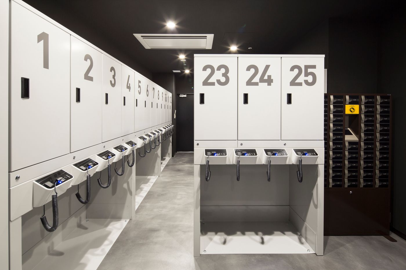 HOTEL TAVINOS Hamamatsucho-Japan-Tokyo-Lobby-10