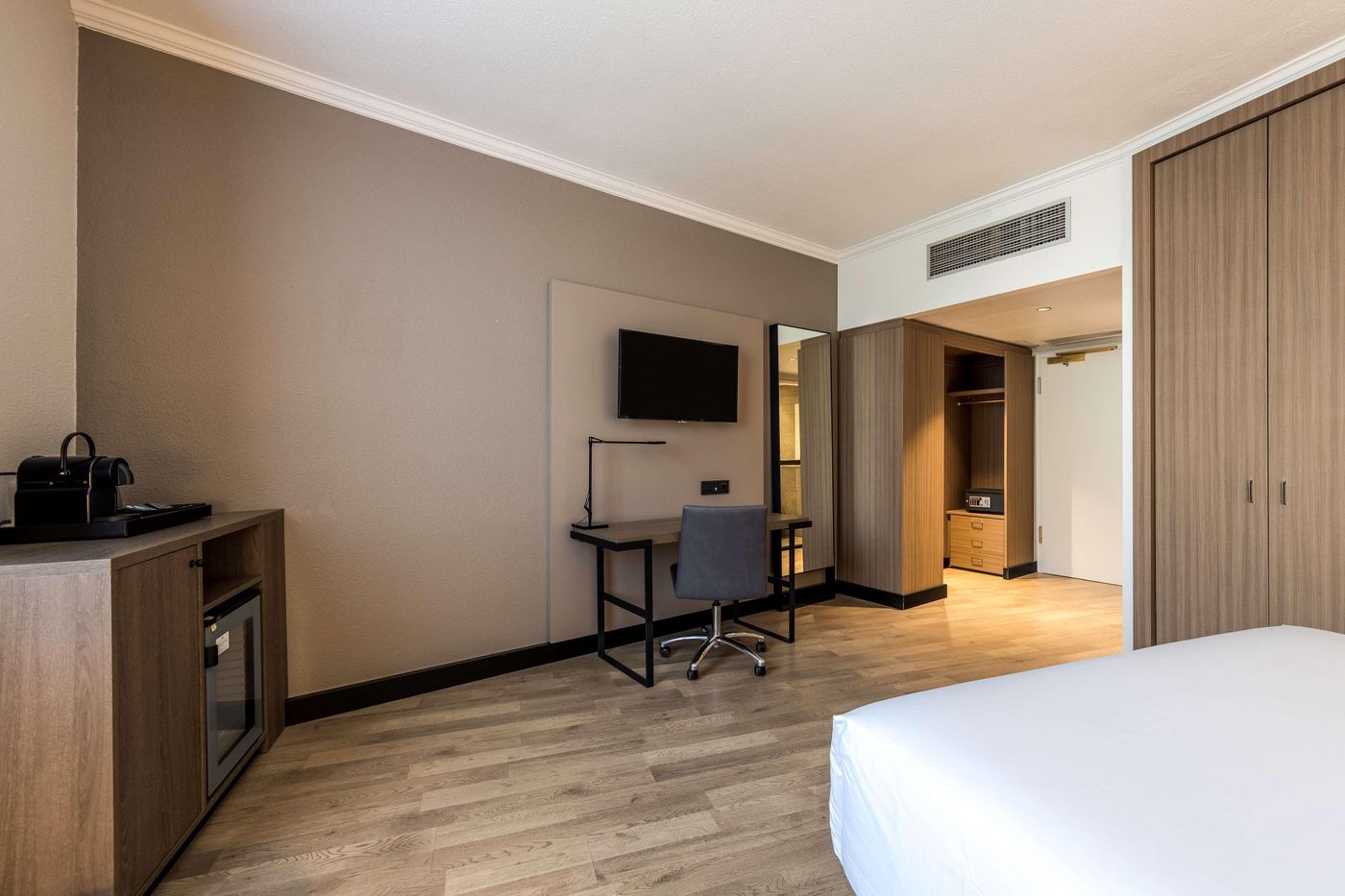 NH-Luxembourg-Airport-Room-11