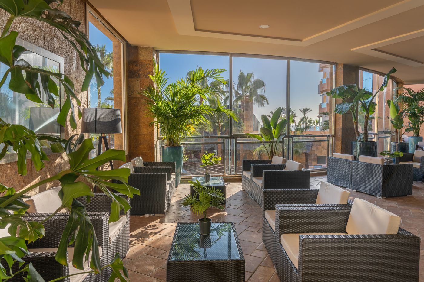 Elba-Sara-Beach---Golf-Resort-Lobby-43